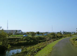 川沿い
